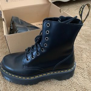 Dr Martens Jadon Flatform Chunky Boots
